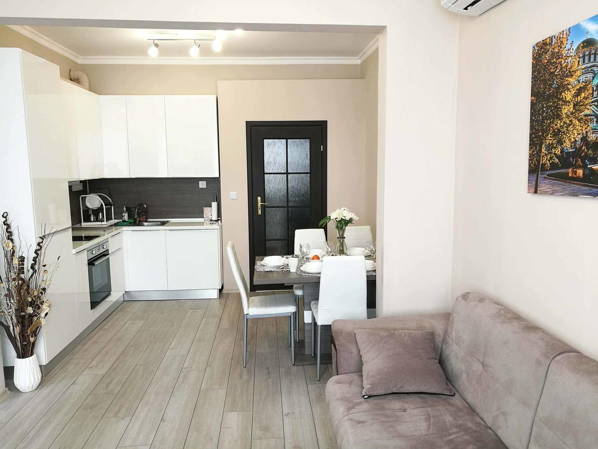 The Wings Apartment Sofia Exterior photo